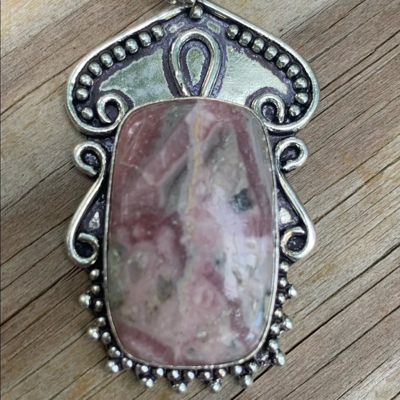 Rhodochrosite Pendant - Picture 4 of 5